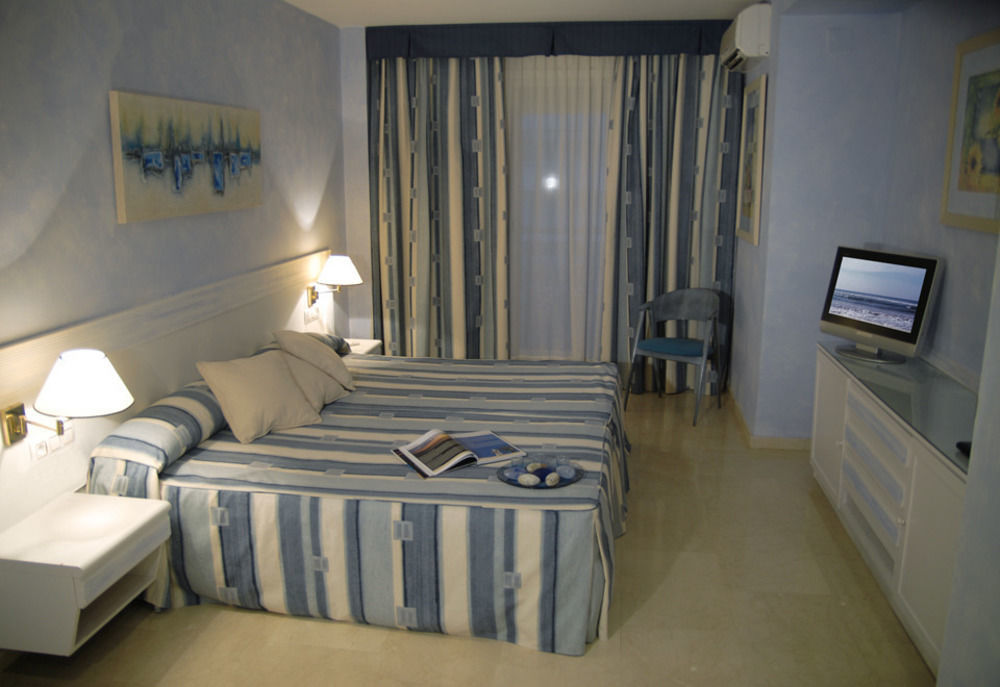Mediterraneo ซีเจส ภายนอก รูปภาพ